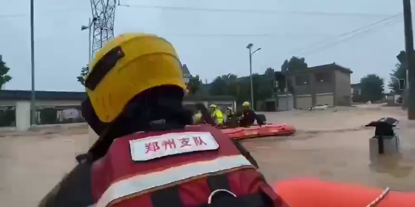 “疫情”不是“役情”-南京加油，鄭州加油（宇杰廚具）